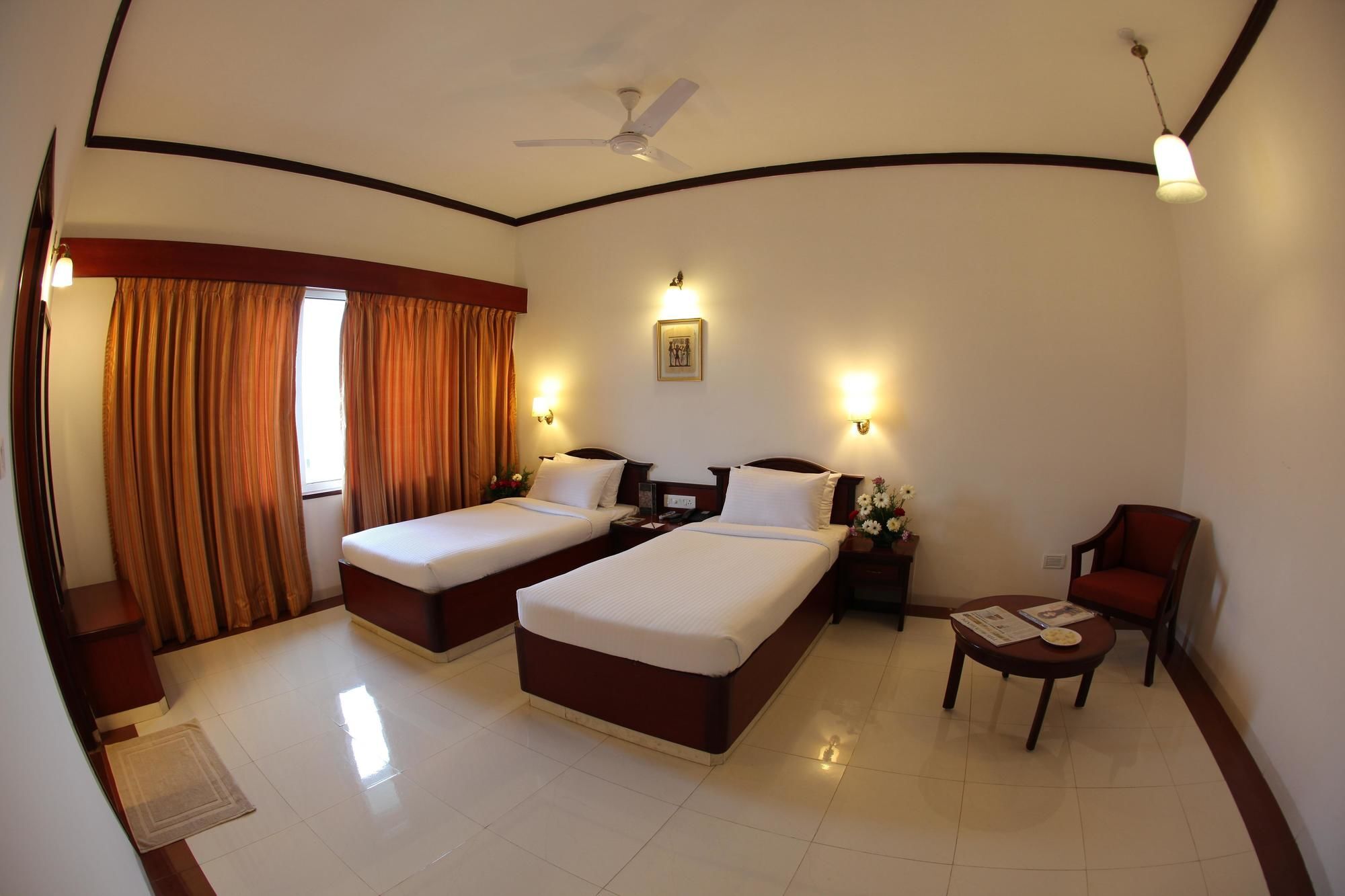 קוימבטור Hotel Rathna Residency מראה חיצוני תמונה