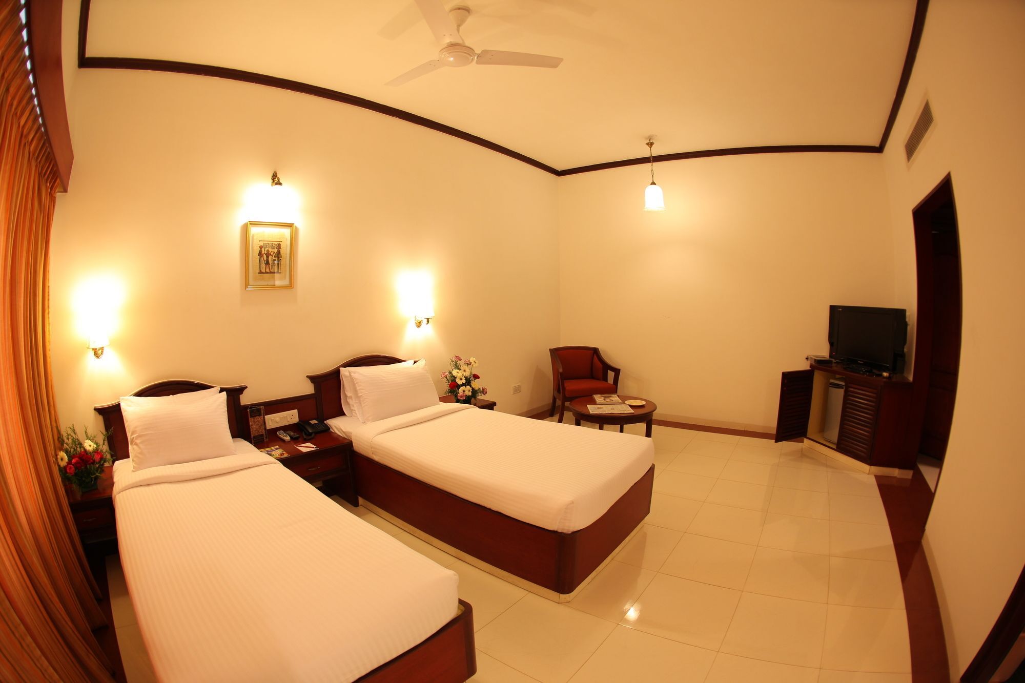 קוימבטור Hotel Rathna Residency מראה חיצוני תמונה